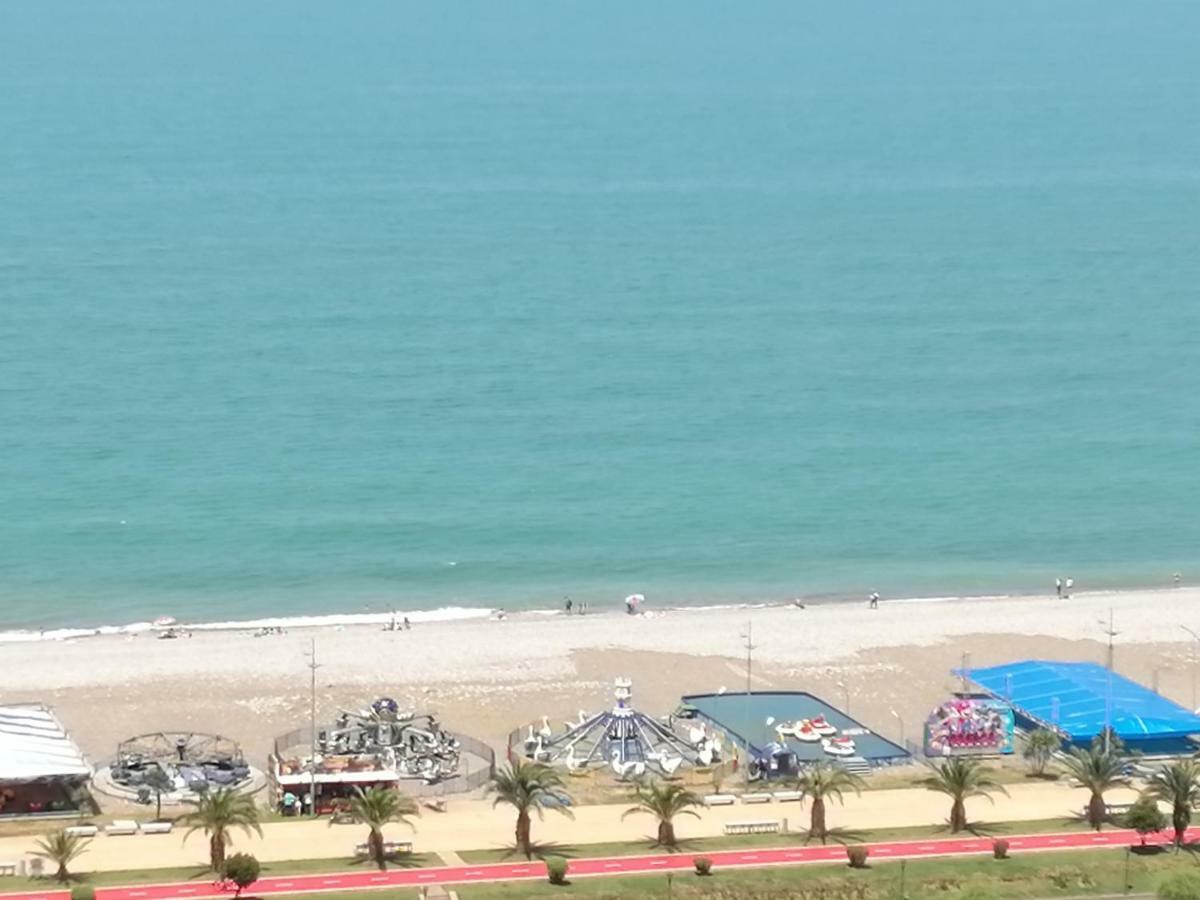 Lamar Hotel Batumi Exteriör bild