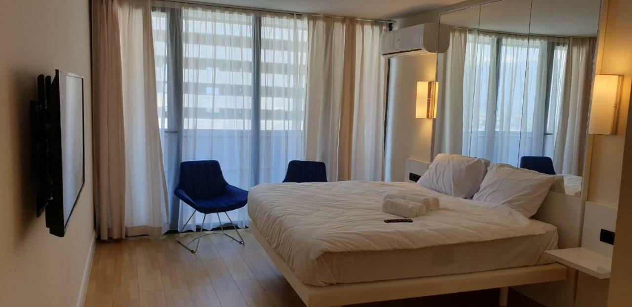 Lamar Hotel Batumi Exteriör bild